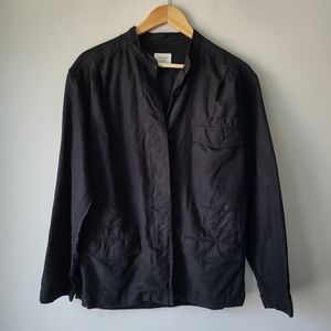 Wilfred Aritzia black linen blend hidden button up shirt jacket Size M